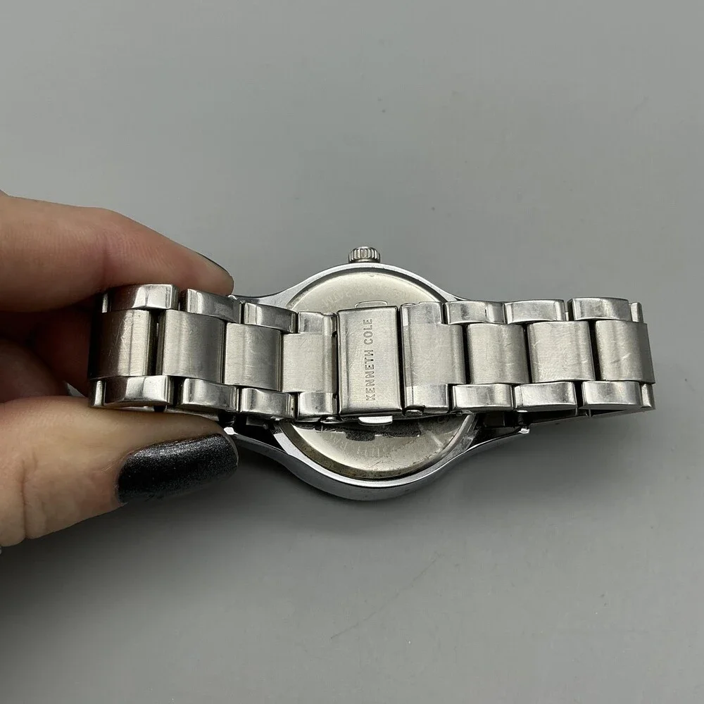 Kenneth Cole see photos